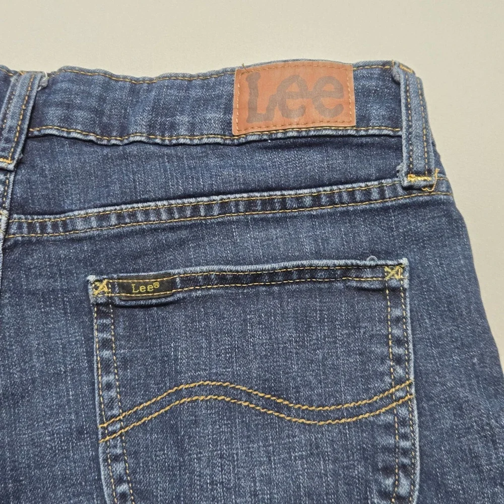 Lee Denim Shorts Women‎ 8M Dark Wash Stretch